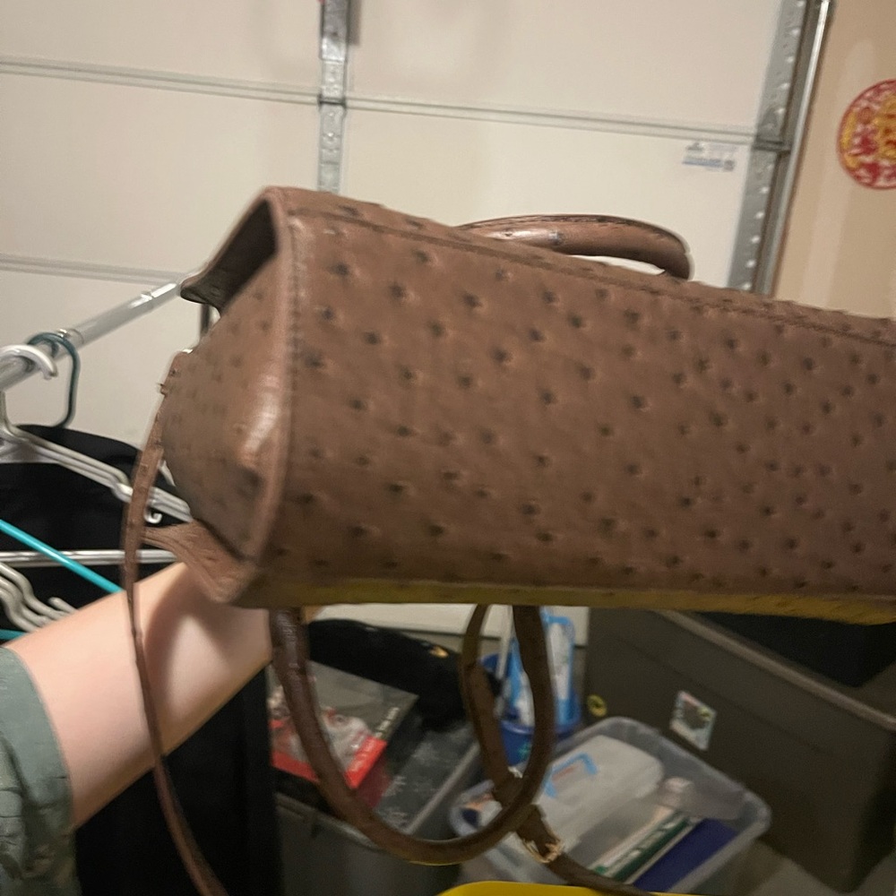 Crossi Stylish Brown Crossbody Bag with Gold Accents - Picture 5 of 7